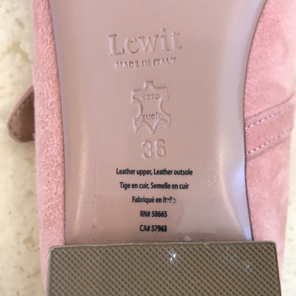 Lewit Slides - image 3